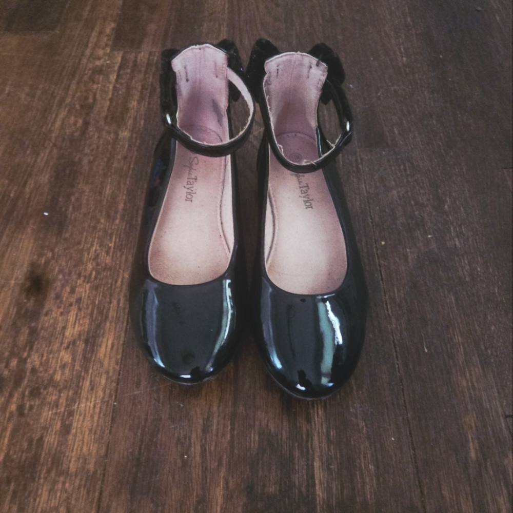 Sam & Libby Black Flats with Ankle Strap For Girl